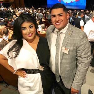 Meet your Posher, Danielle